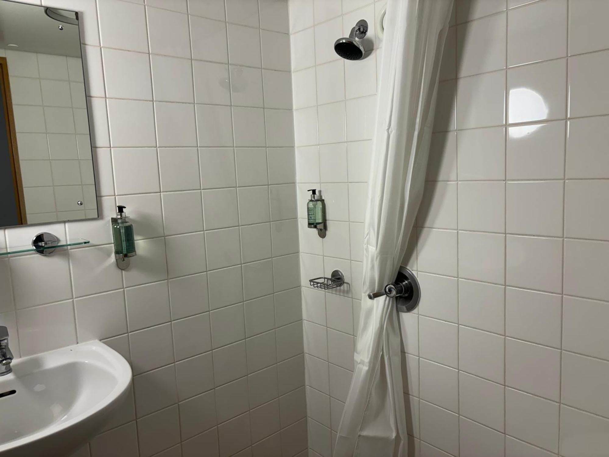 Broadview Hotel NWI Esterno foto