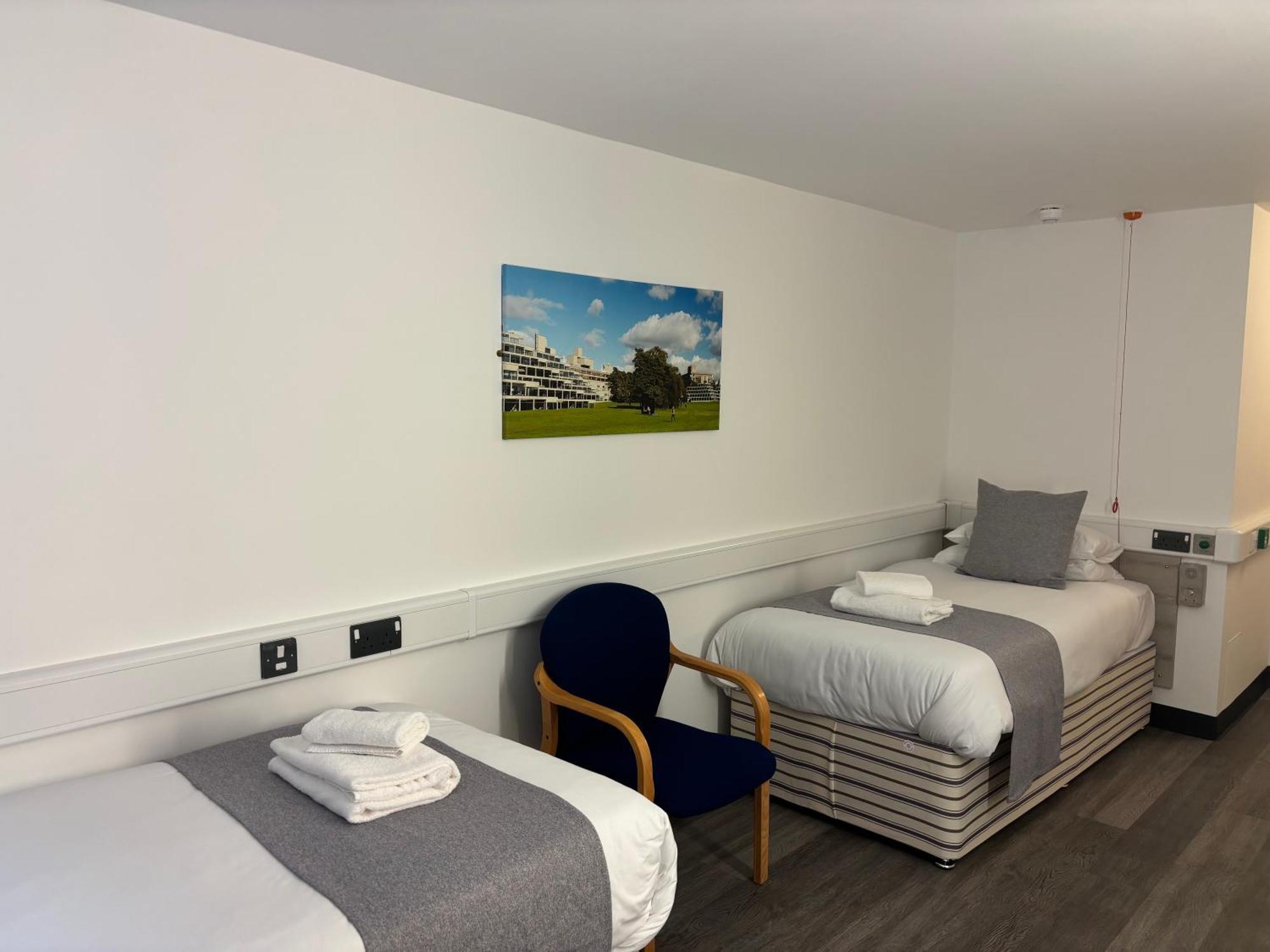 Broadview Hotel NWI Esterno foto