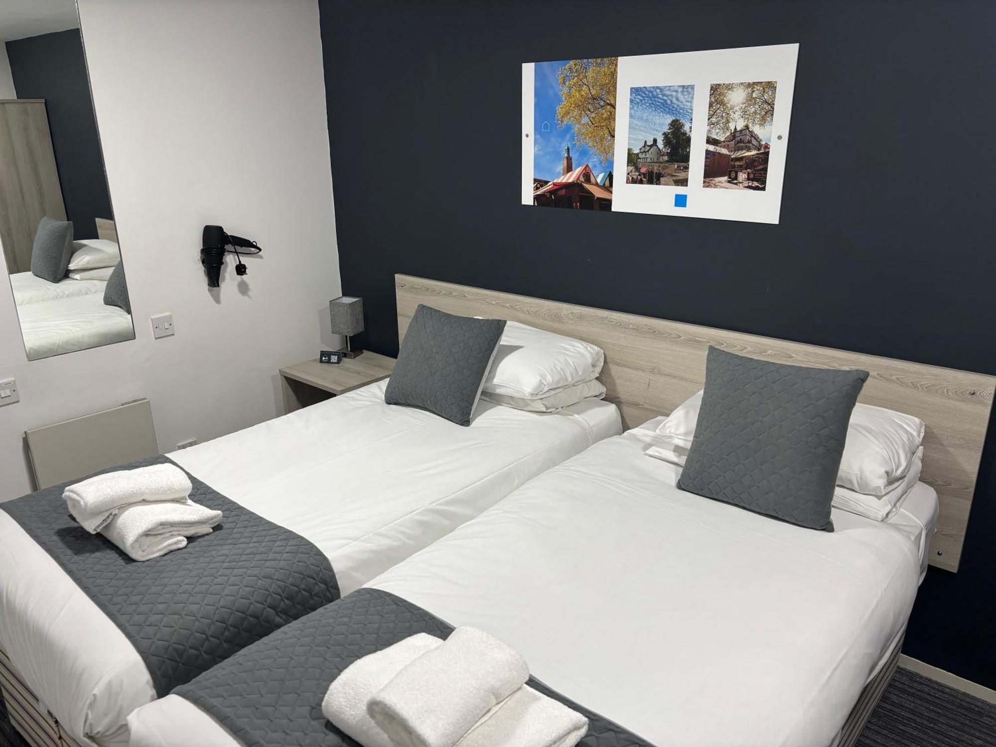Broadview Hotel NWI Esterno foto